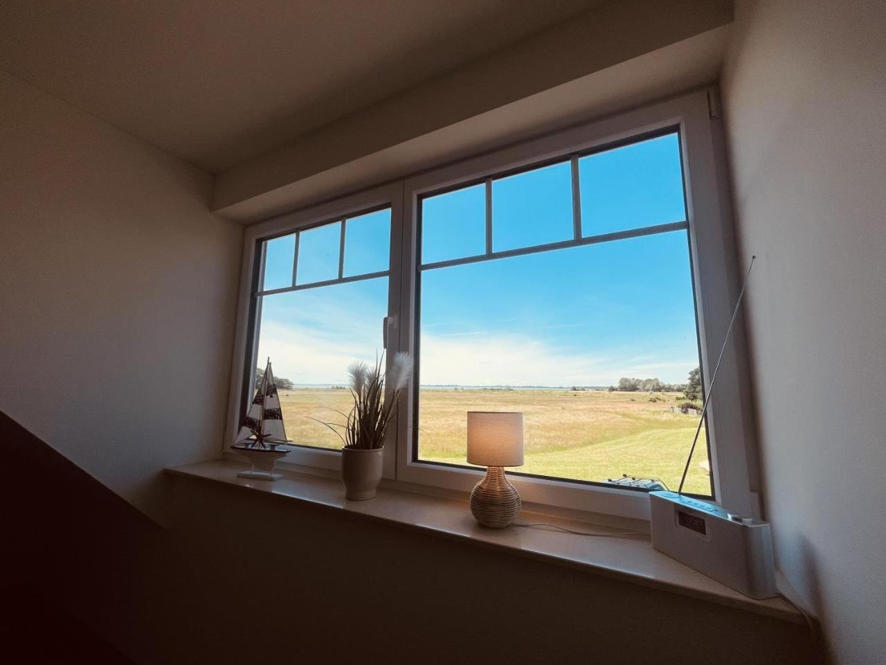 Holmblick - Boddenblick, Balkon, 2 Schlafzimmer, 4 Personen Born Buitenkant foto